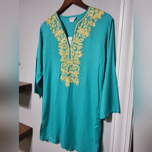 NEW Top It Off Turquoise Tunic Top with Gold Embroidery Woman's Size Small - Picture 2 of 9